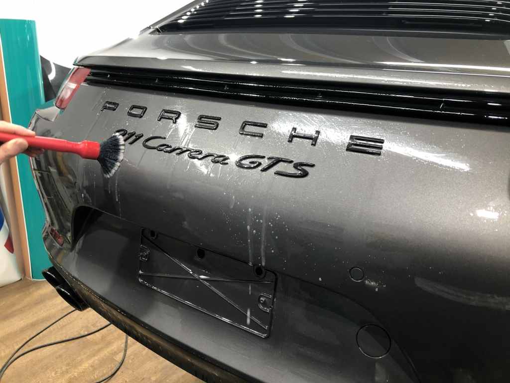 Trabajo de PPF Porsche 911 Carrera GTS (1)